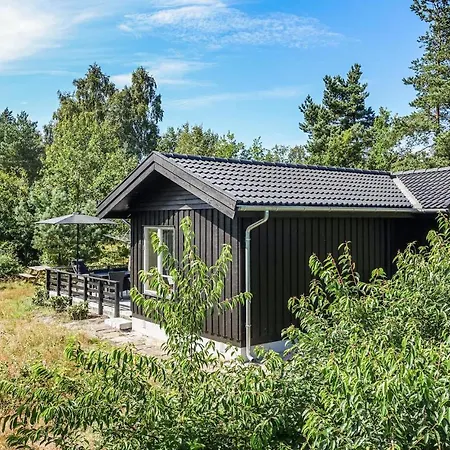 Stunning In With Kitchen * Neksø