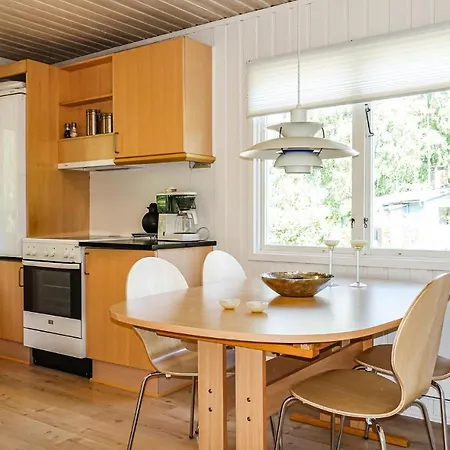 Stunning In With Kitchen * Neksø